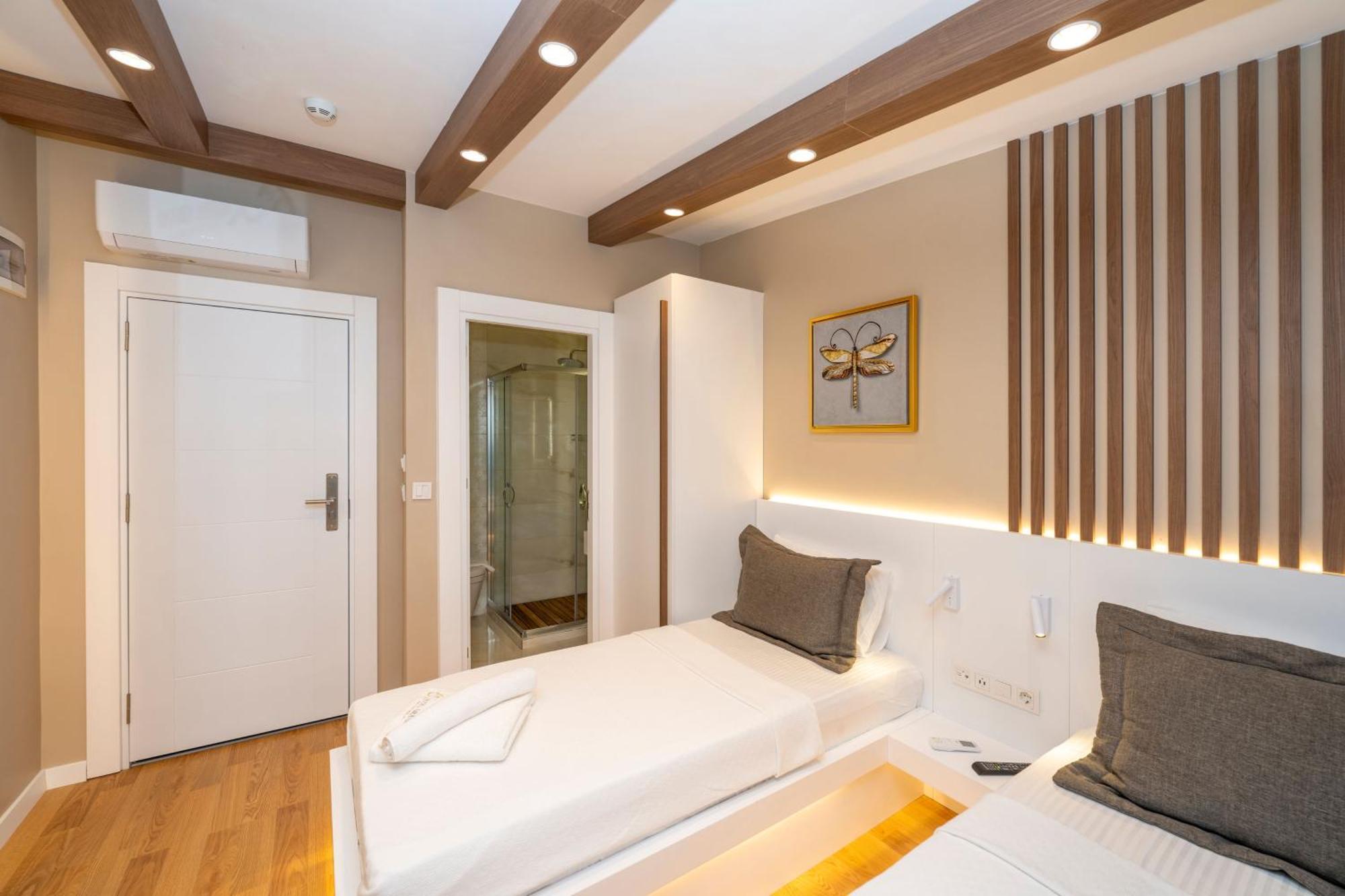 Hotel Grand Стамбул Экстерьер фото