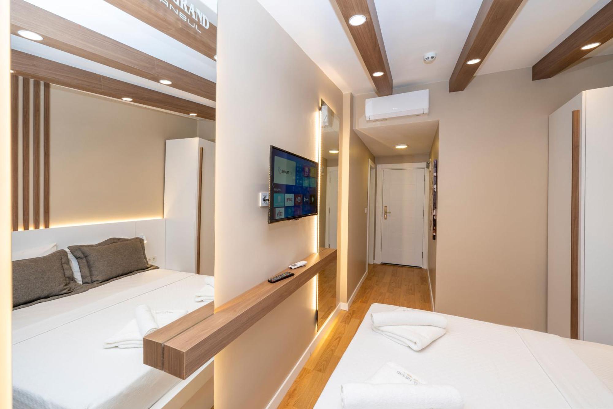 Hotel Grand Стамбул Экстерьер фото